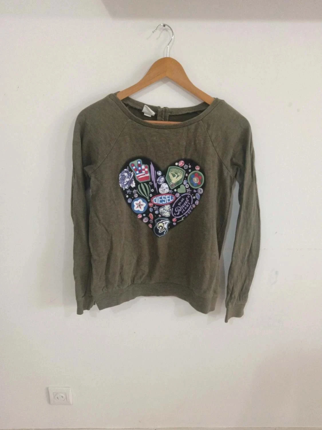 C131 sweat kaki diesel 14 ans